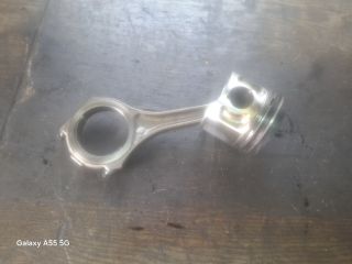 bontott AUDI A6 C5 Dugattyú és Hajtókar