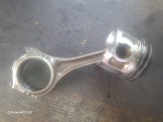 bontott AUDI A6 C5 Dugattyú és Hajtókar