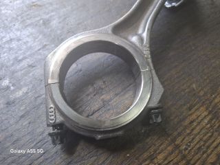 bontott AUDI A6 C5 Dugattyú és Hajtókar