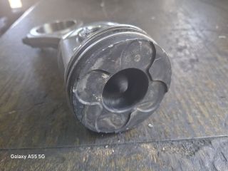 bontott AUDI A6 C5 Dugattyú és Hajtókar