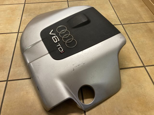 bontott AUDI A6 C5 Felső Motorburkolat