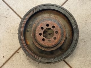 bontott AUDI A6 C5 Főtengely Szíjtárcsa