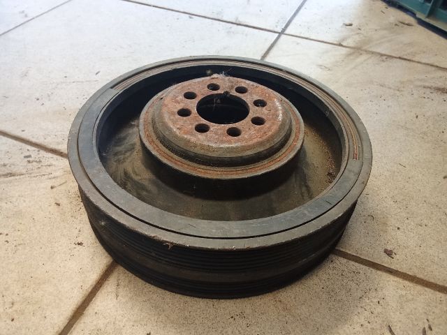 bontott AUDI A6 C5 Főtengely Szíjtárcsa