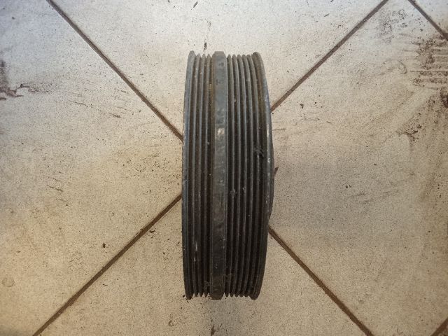 bontott AUDI A6 C5 Főtengely Szíjtárcsa