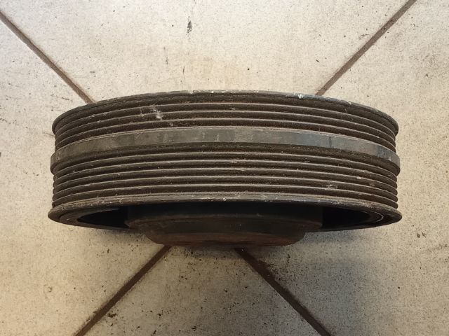 bontott AUDI A6 C5 Főtengely Szíjtárcsa