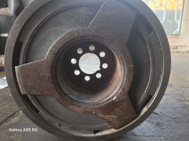 bontott AUDI A6 C5 Főtengely Szíjtárcsa