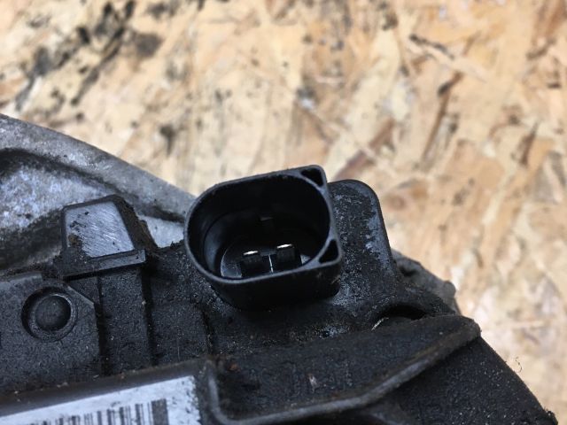 bontott AUDI A6 C5 Generátor