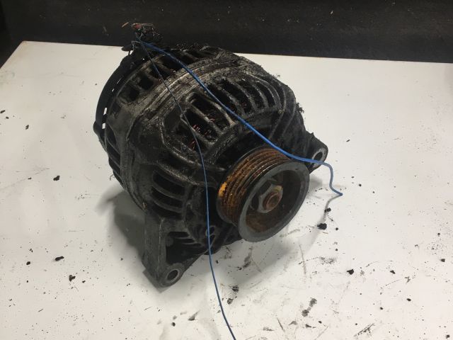 bontott AUDI A6 C5 Generátor