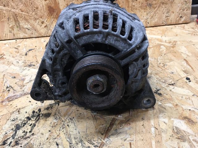 bontott AUDI A6 C5 Generátor