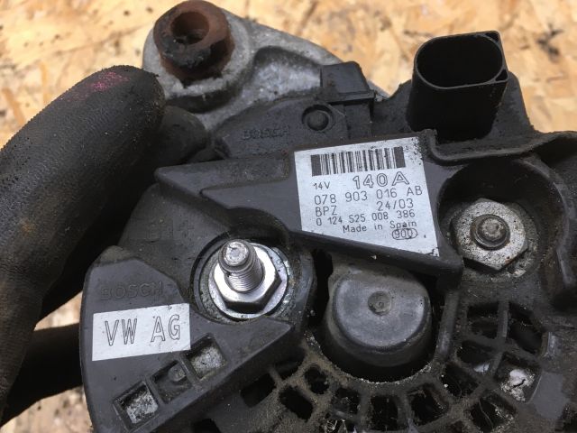 bontott AUDI A6 C5 Generátor