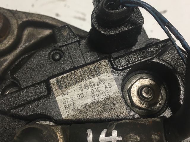 bontott AUDI A6 C5 Generátor