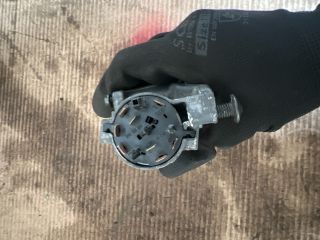 bontott AUDI A6 C5 Gyújtáskapcsoló Házzal