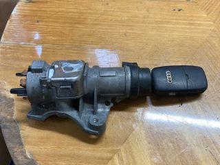 bontott AUDI A6 C5 Gyújtáskapcsoló Házzal