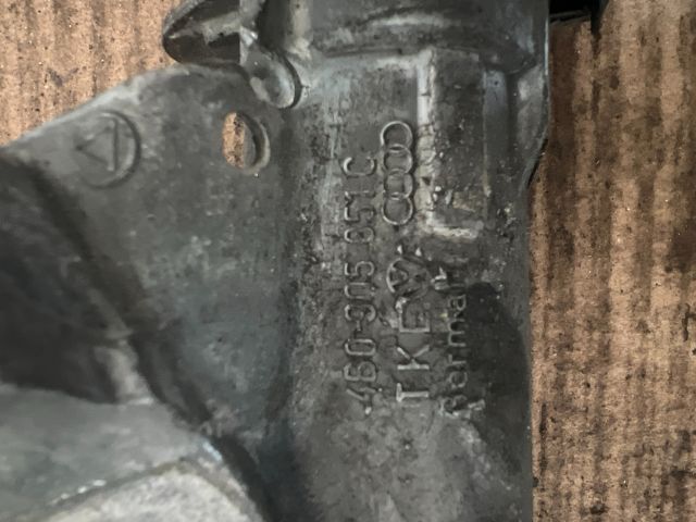 bontott AUDI A6 C5 Gyújtáskapcsoló Házzal