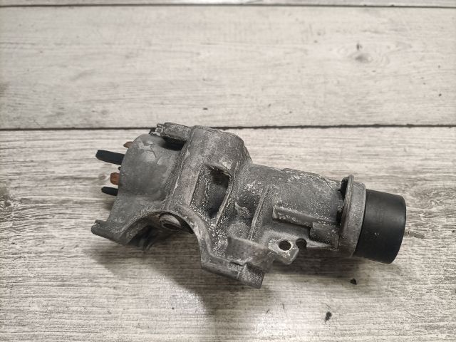 bontott AUDI A6 C5 Gyújtáskapcsoló