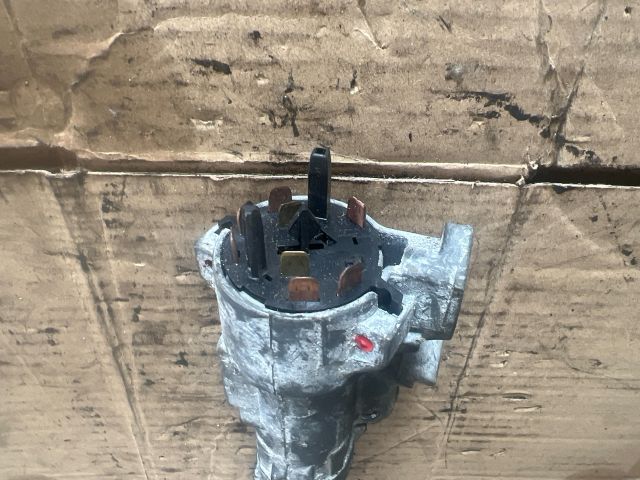 bontott AUDI A6 C5 Gyújtáskapcsoló