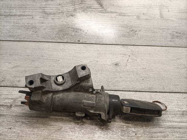 bontott AUDI A6 C5 Gyújtáskapcsoló