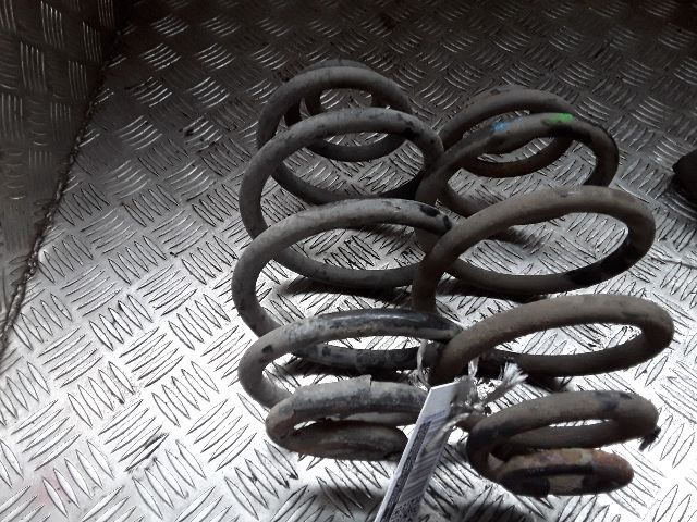 bontott AUDI A6 C5 Hátsó Rugó Pár