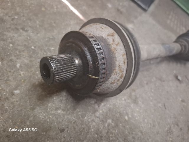 bontott AUDI A6 C5 Jobb Féltengely