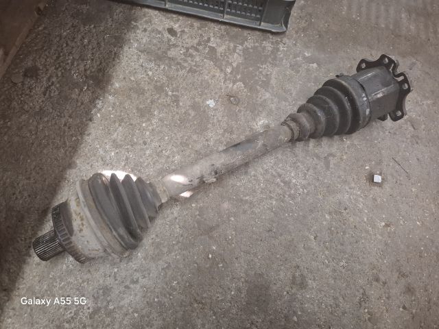 bontott AUDI A6 C5 Jobb Féltengely