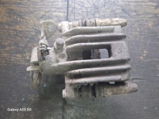 bontott AUDI A6 C5 Jobb hátsó Féknyereg Munkahengerrel