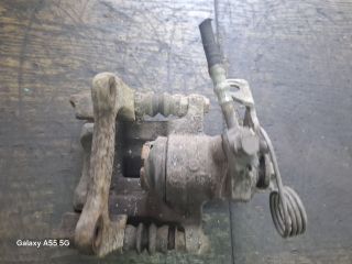 bontott AUDI A6 C5 Jobb hátsó Féknyereg Munkahengerrel