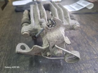 bontott AUDI A6 C5 Jobb hátsó Féknyereg Munkahengerrel