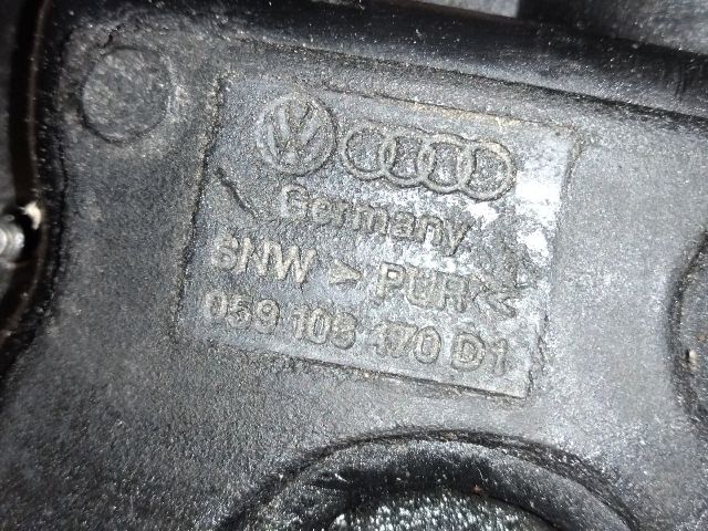 bontott AUDI A6 C5 Jobb Hengerfej (V-Motor/Boxer)