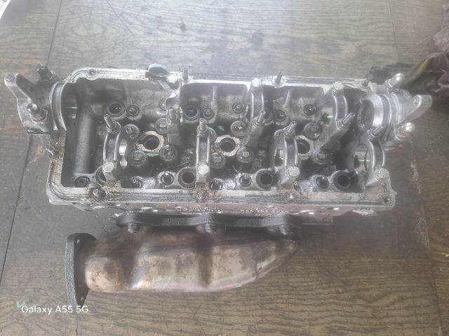 bontott AUDI A6 C5 Jobb Hengerfej (V-Motor/Boxer)