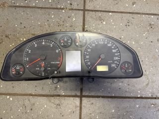 bontott AUDI A6 C5 Kilométeróra