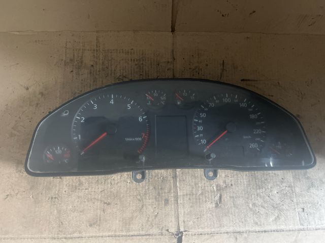 bontott AUDI A6 C5 Kilométeróra