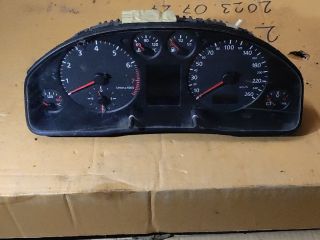 bontott AUDI A6 C5 Kilométeróra