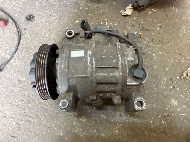bontott AUDI A6 C5 Klímakompresszor