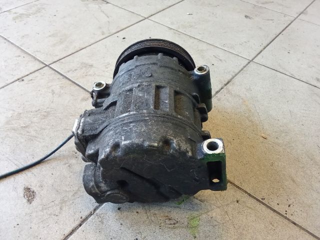 bontott AUDI A6 C5 Klímakompresszor