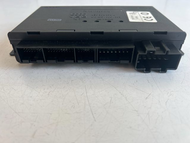 bontott AUDI A6 C5 Komfort Elektronika