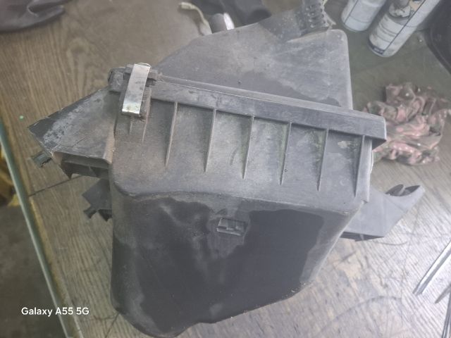 bontott AUDI A6 C5 Légszűrő Ház