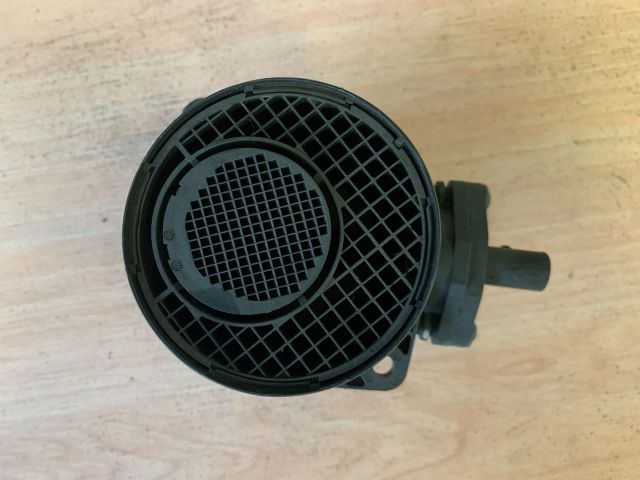 bontott AUDI A6 C5 Légtömegmérő