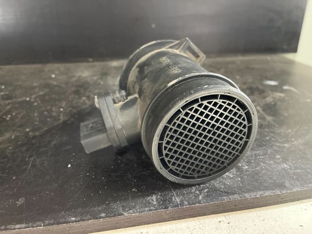 bontott AUDI A6 C5 Légtömegmérő