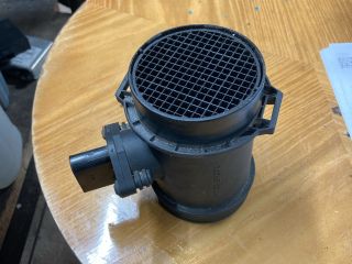 bontott AUDI A6 C5 Légtömegmérő