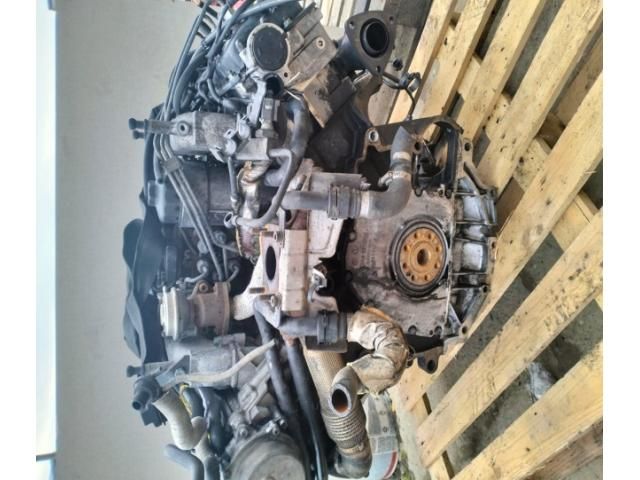 bontott AUDI A6 C5 Motor (Fűzött blokk hengerfejjel)