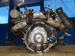 bontott AUDI A6 C5 Motor (Fűzött blokk hengerfejjel)