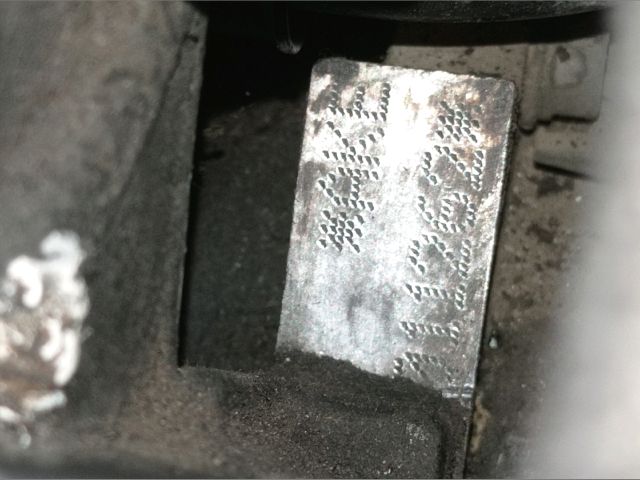 bontott AUDI A6 C5 Motor (Fűzött blokk hengerfejjel)