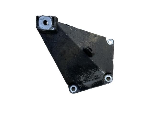 bontott AUDI A6 C5 Motor Tartó Bak Bal