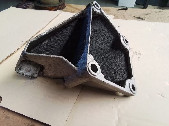 bontott AUDI A6 C5 Motor Tartó Bak (Fém)