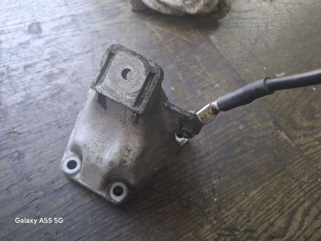 bontott AUDI A6 C5 Motor Tartó Bak (Fém)