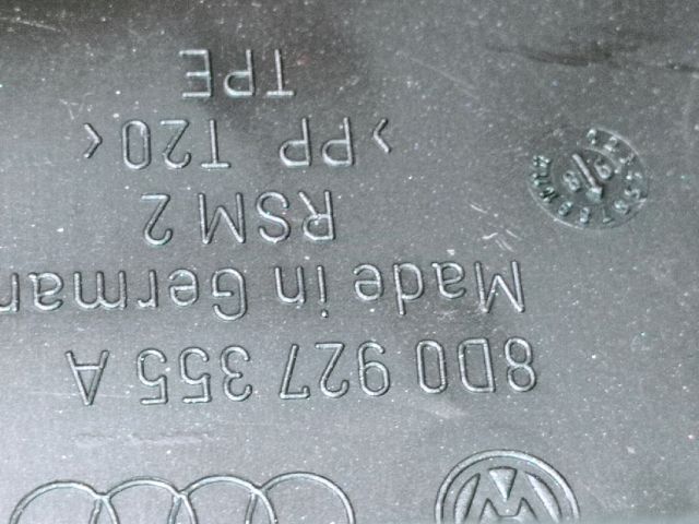 bontott AUDI A6 C5 Motorvezérlő Doboz (Műanyag)