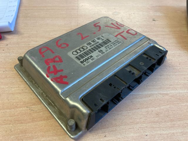bontott AUDI A6 C5 Motorvezérlő