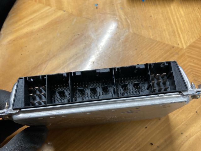 bontott AUDI A6 C5 Motorvezérlő