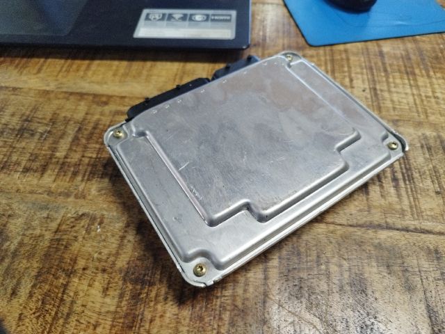 bontott AUDI A6 C5 Motorvezérlő