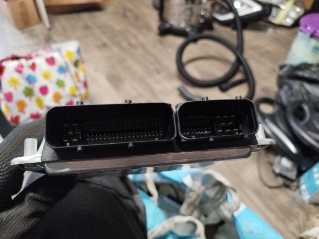 bontott AUDI A6 C5 Motorvezérlő